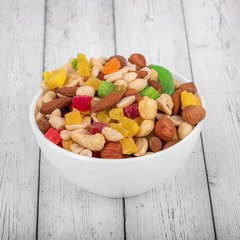 Орехи и сухофрукты, снэки